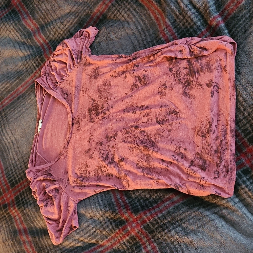 Women's shirt